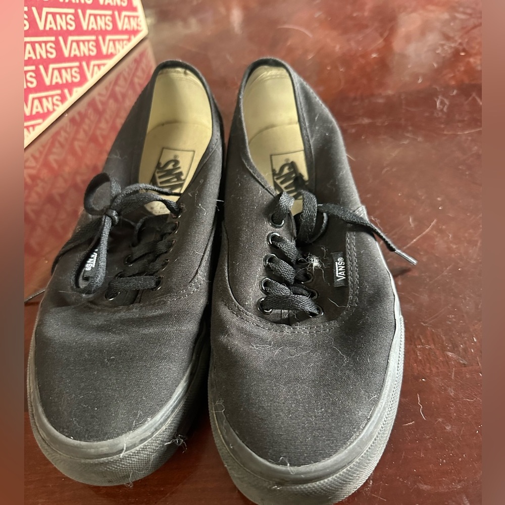 VANS ALL BLACK